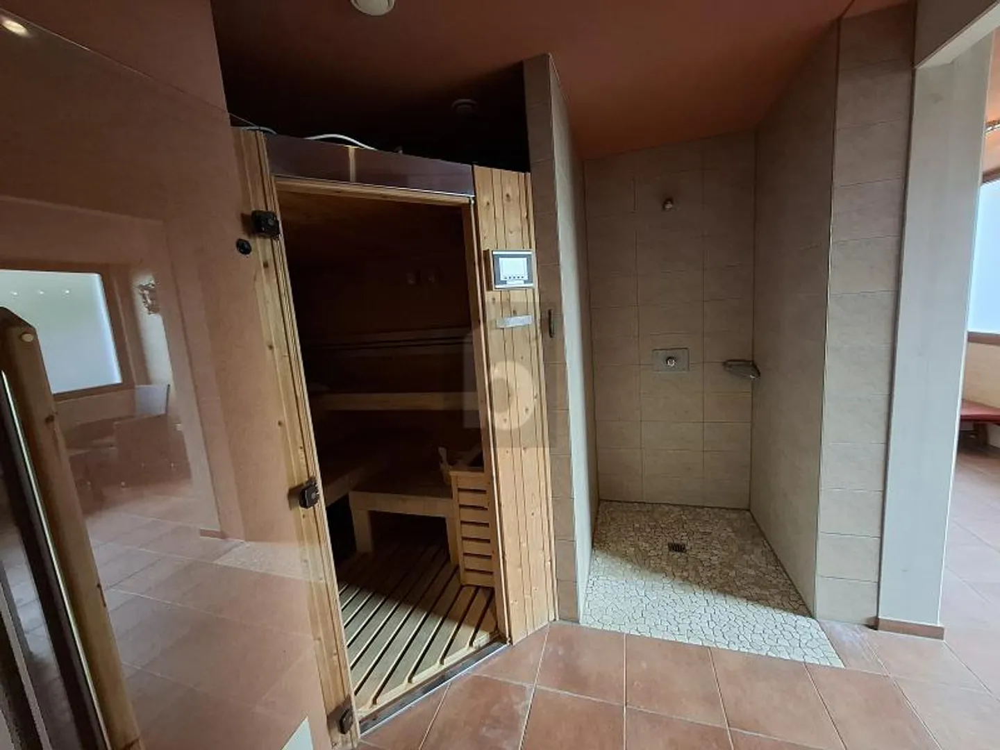 CABINET DE SOINS OU FITNESS & WELLNESS - Photo 5 sur 6