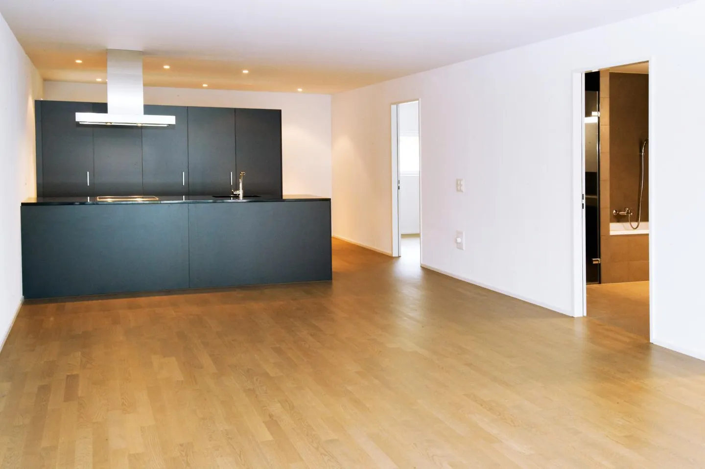 Moderne Wohnung Nähe Bahnhof - Foto 3 von 5