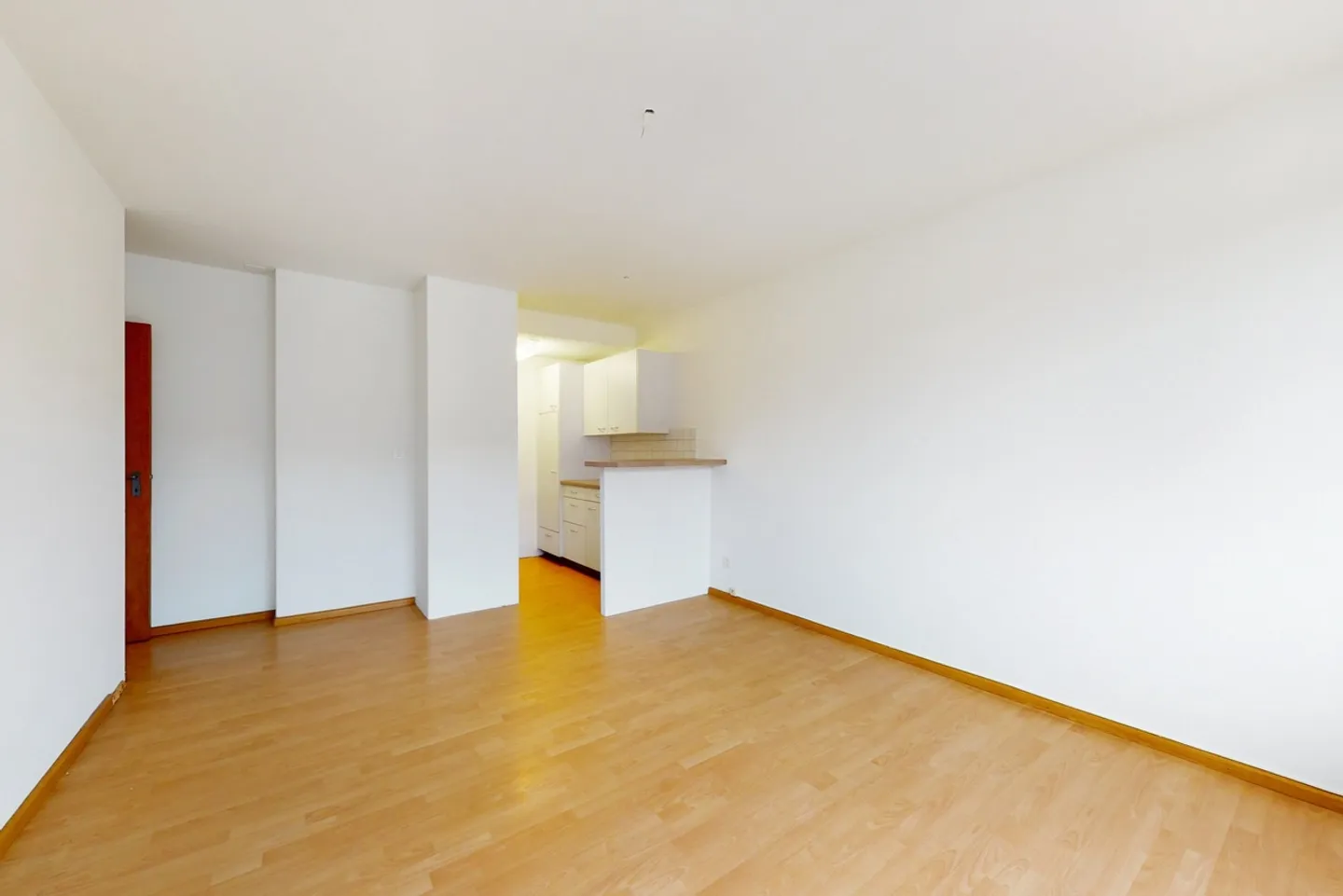 Optimal gelgene Wohnung, near city center - Photo 3 of 8