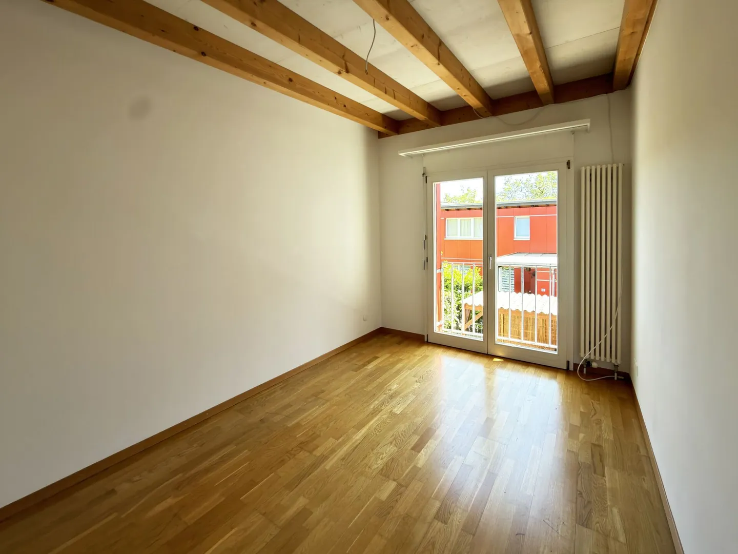 Trendy and Cozy 4.5-Room End Row House - Photo 8 of 18