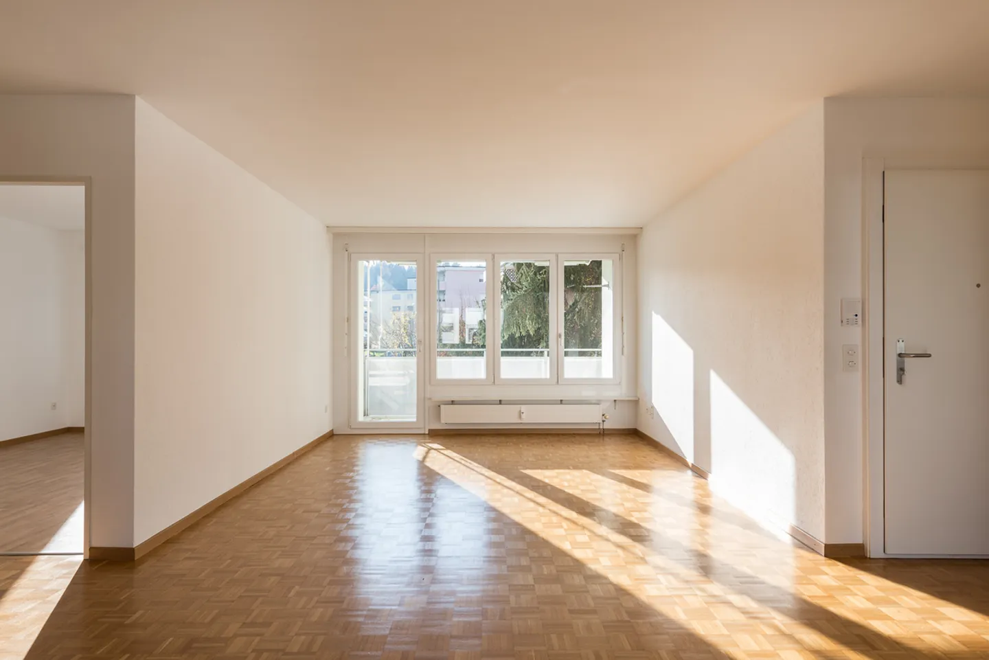 Appartement dans un bel emplacement - Photo 2 sur 5