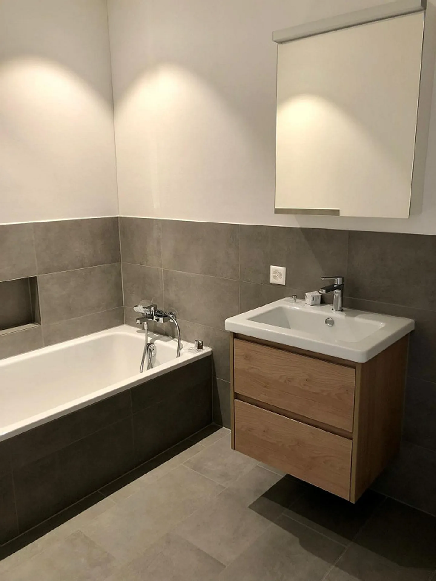 Appartement spacieux de 3,5 pièces au RIVAGE près du lac - Photo 8 sur 17