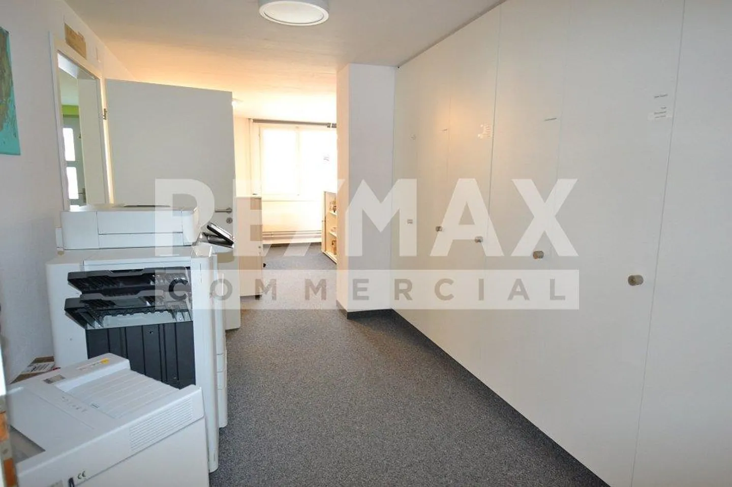 Büro-/Praxisräume von ca. 163 m2 bis 229 m2 an sehr guter Lage - Foto 7 von 12