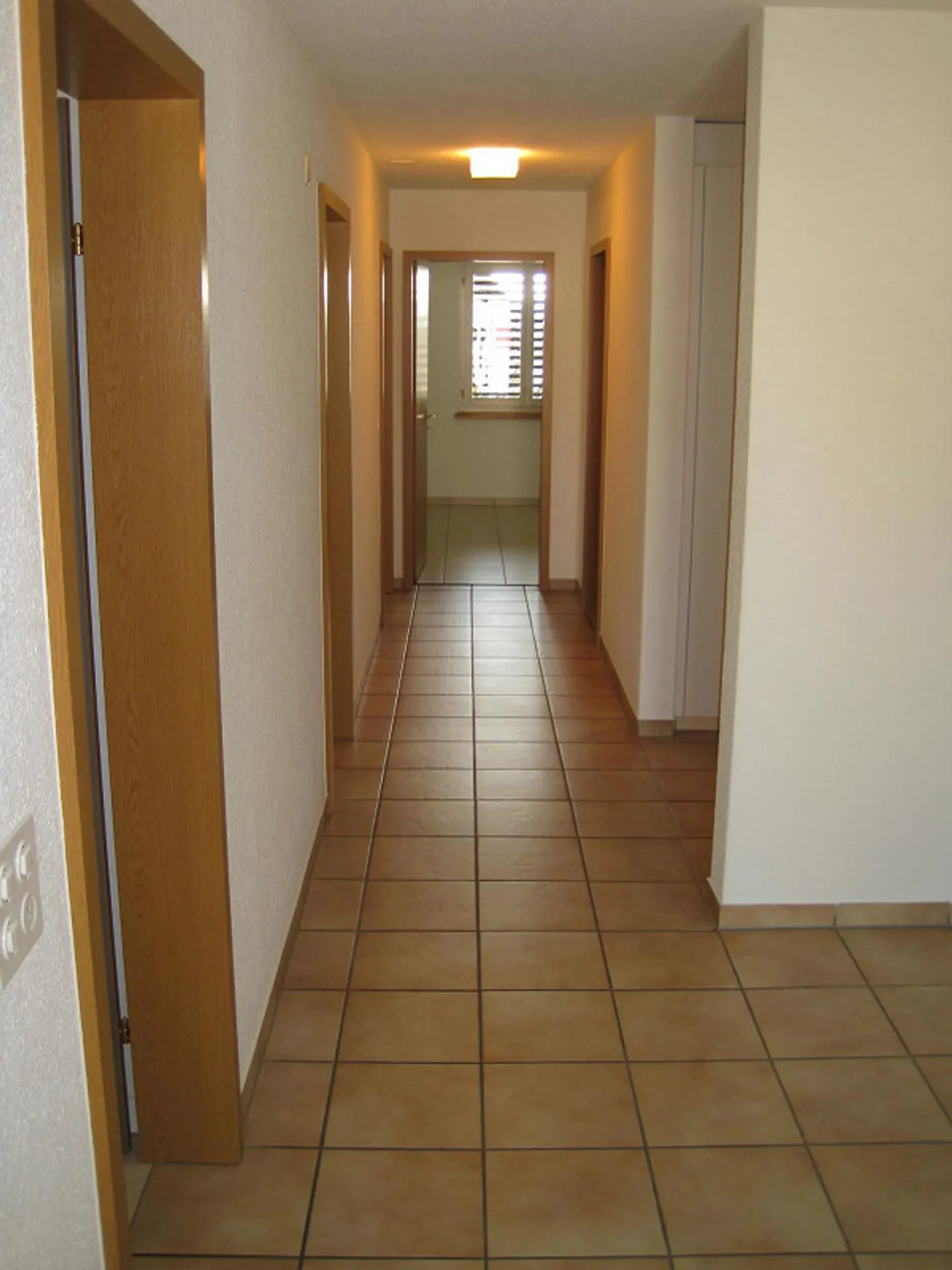 Appartamento angolare 4 1/2 stanze - Foto 15 di 18