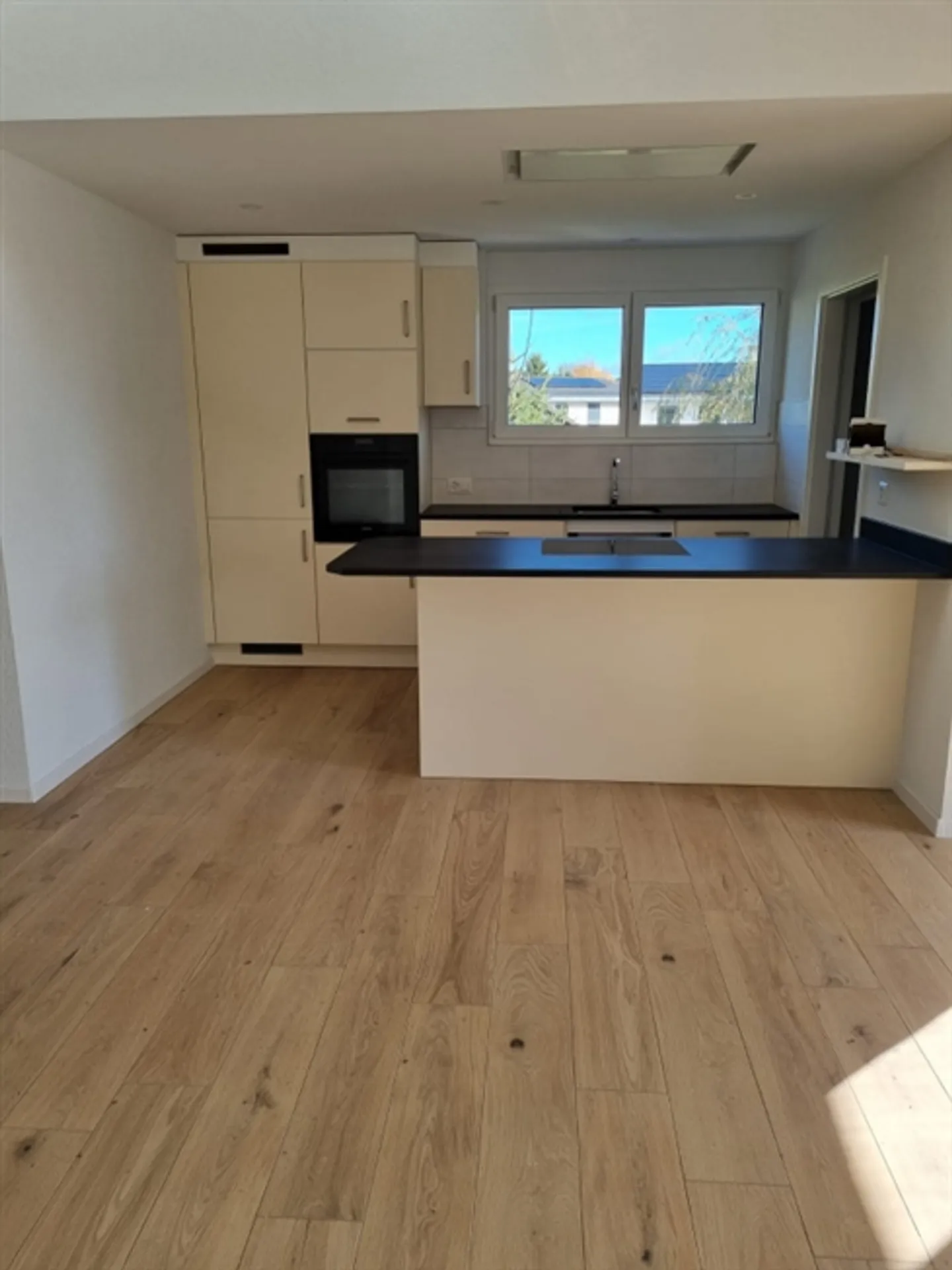 Wohnung mieten - Foto 3 von 10