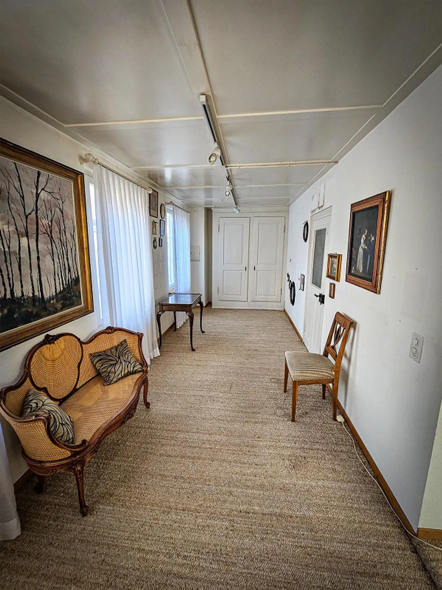 Central, spacieux - avec potentiel de transformation - Photo 3 sur 12