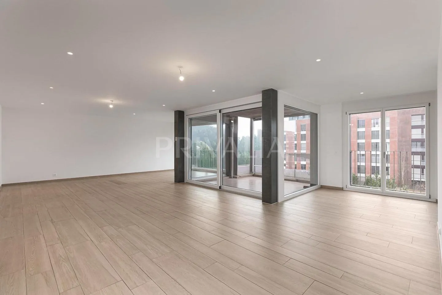 Spacieux appartement contemporain dans un quartier résidentiel à Conches - Photo 1 sur 7