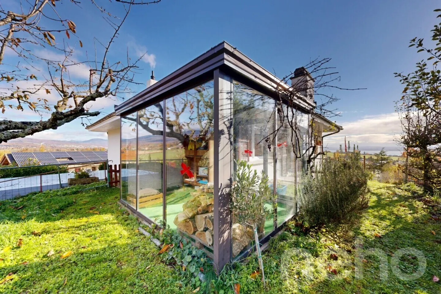 Très belle villa avec vue imprenable sur le lac et les Alpes à Bevaix - Photo 11 sur 12