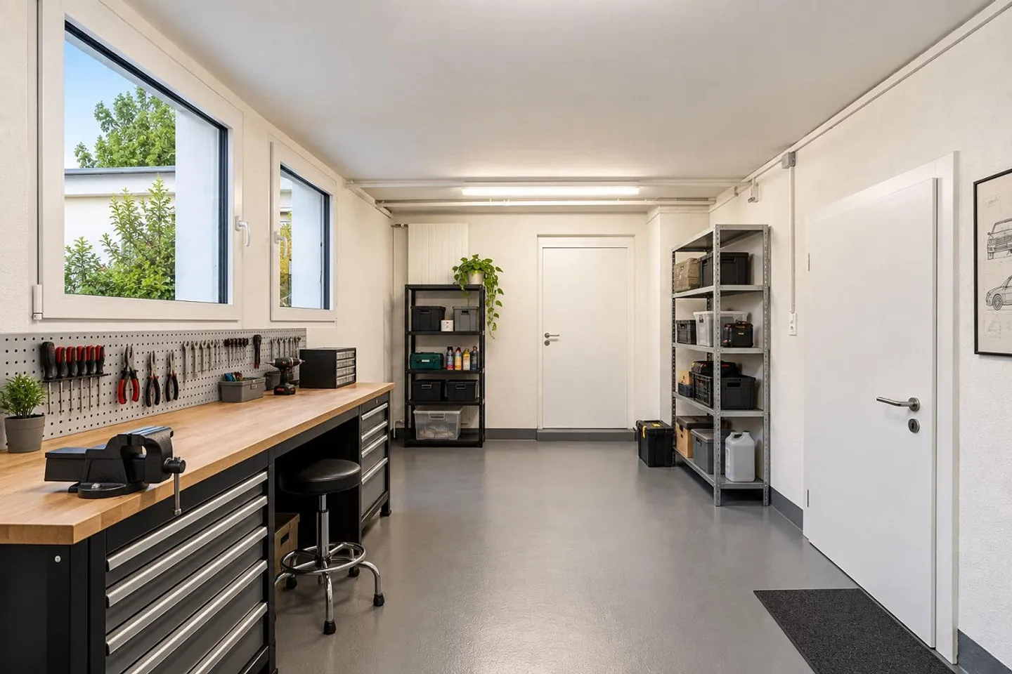 Workshop / Studio / Office - Photo 7 of 11