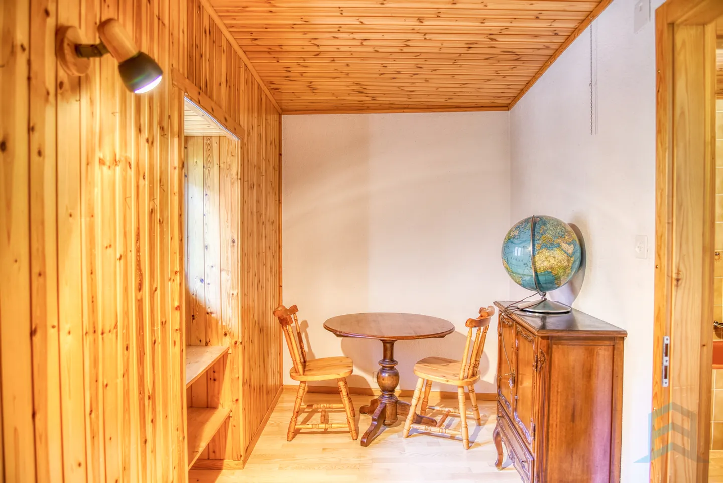 EXCLUSIF Beau chalet individuel de 264m² avec annexes - Foto 8 di 21