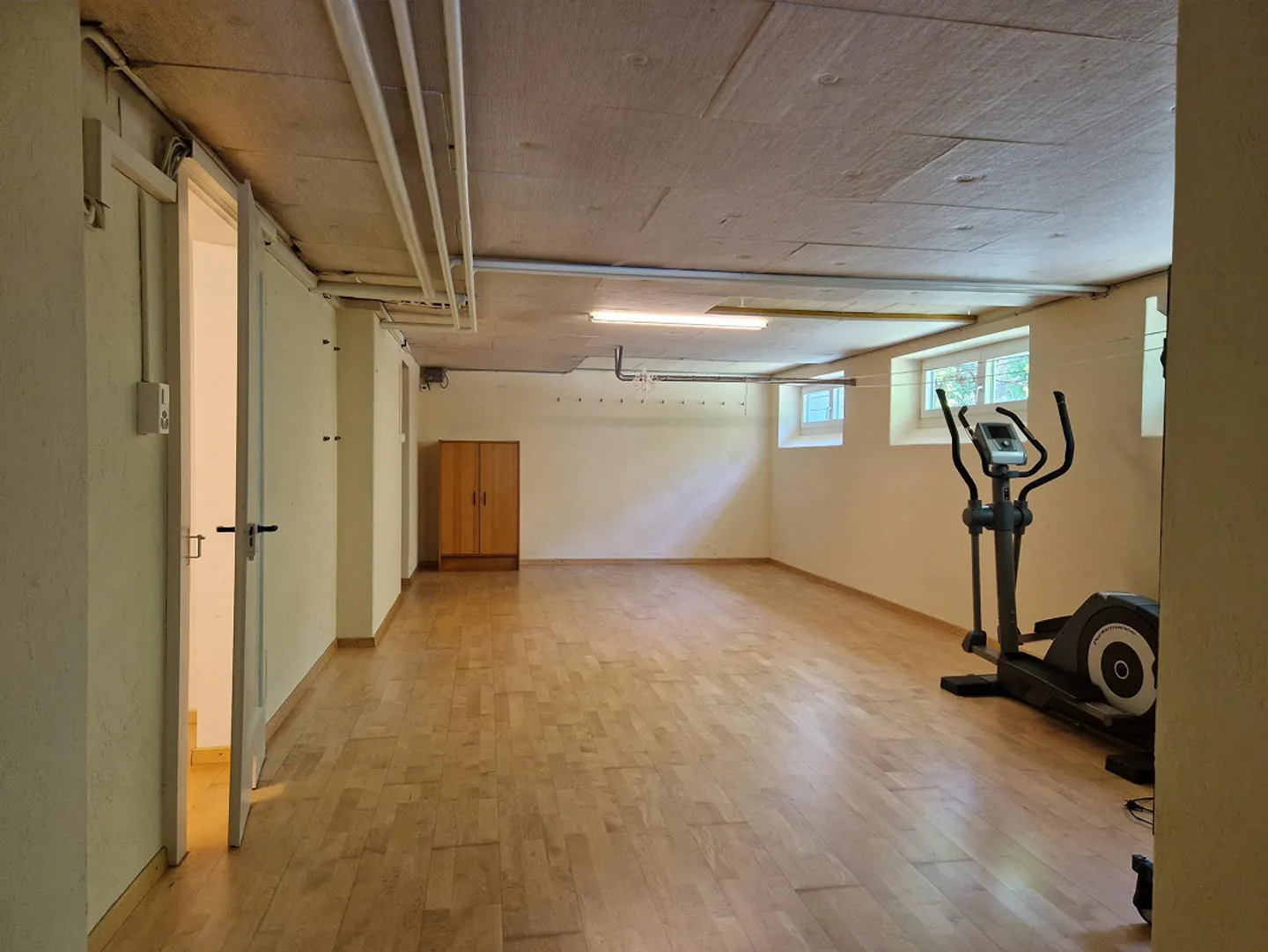 Charmantes Einfamilienhaus in Zürich - Foto 10 von 14