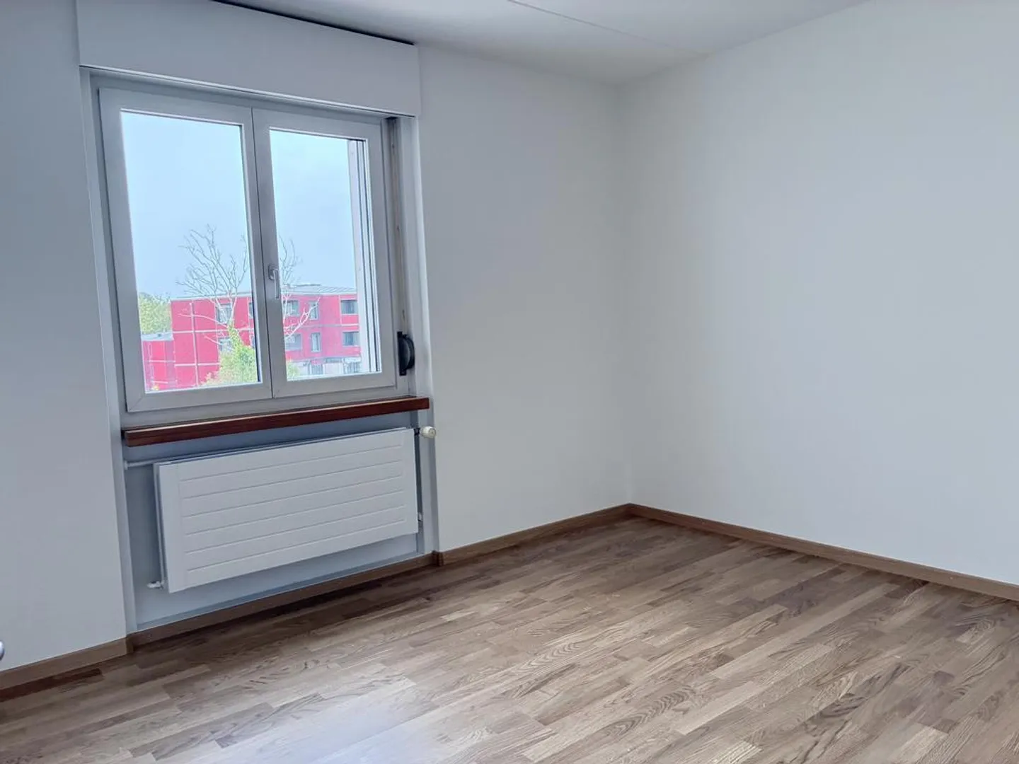 Appartement de 4 1/2 pièces avec 2 salles d'eau et balcon - Photo 7 sur 9