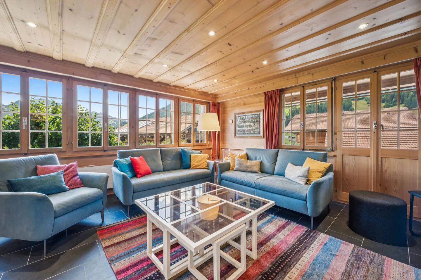 Heimeliges Chalet mit Baulandparzelle - Ihr Rückzugsort mit Perspektive - Foto 6 von 13
