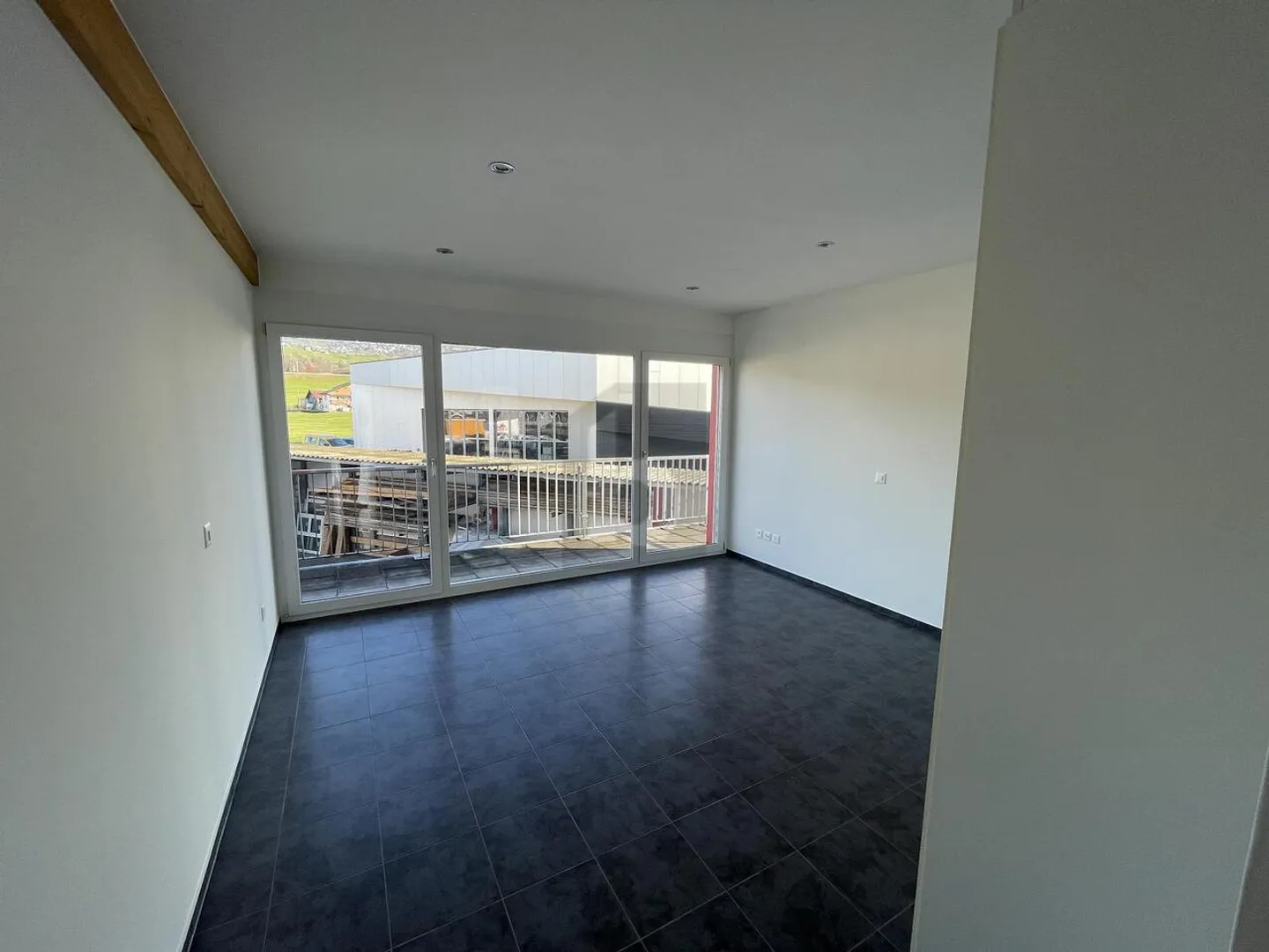 SPECIAL OFFICE WITH LARGE TERRACE - Photo 5 of 6