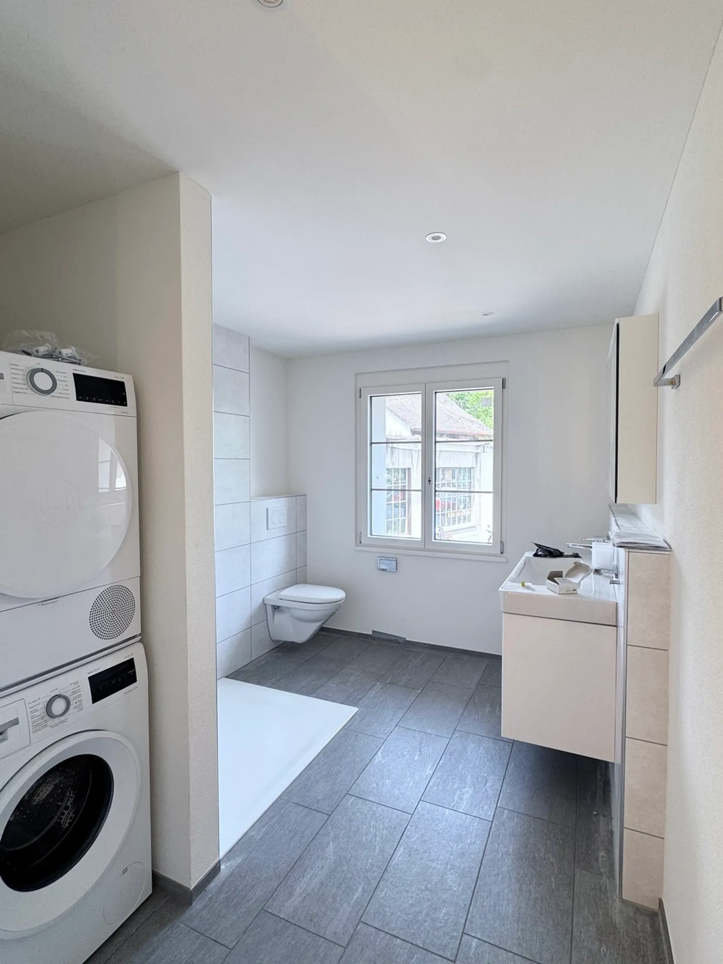 5.5 Zi. Maisonette Wohnung mit Balkon/Sitzplatz - Erstbezug - Foto 5 von 6
