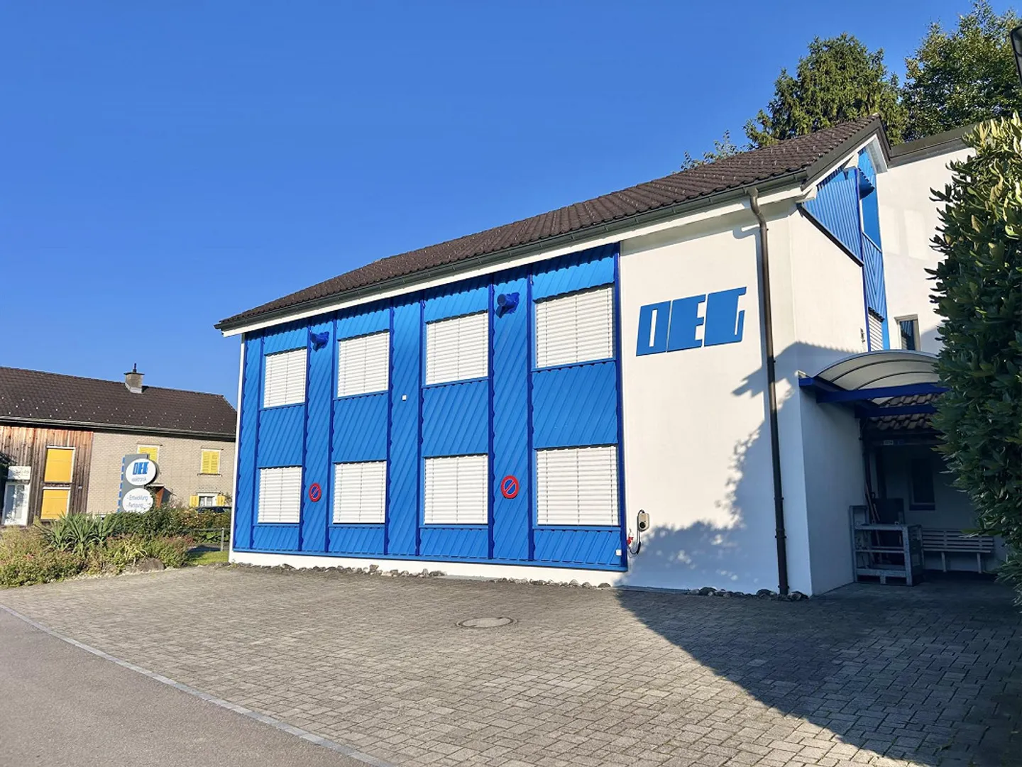 Vielseitiges Gewerbegebäude - Foto 20 von 21