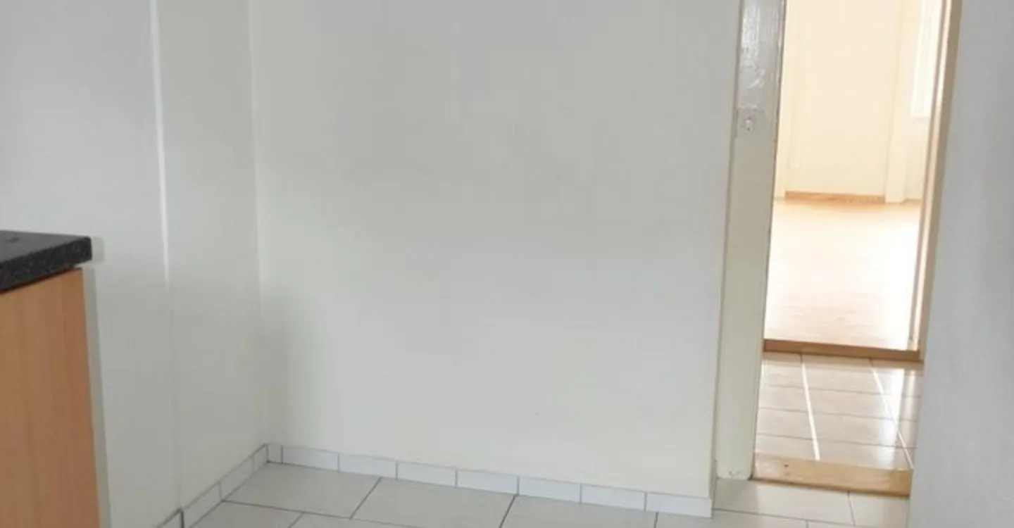 Charmant appartement de 3 pièces - Photo 2 sur 7