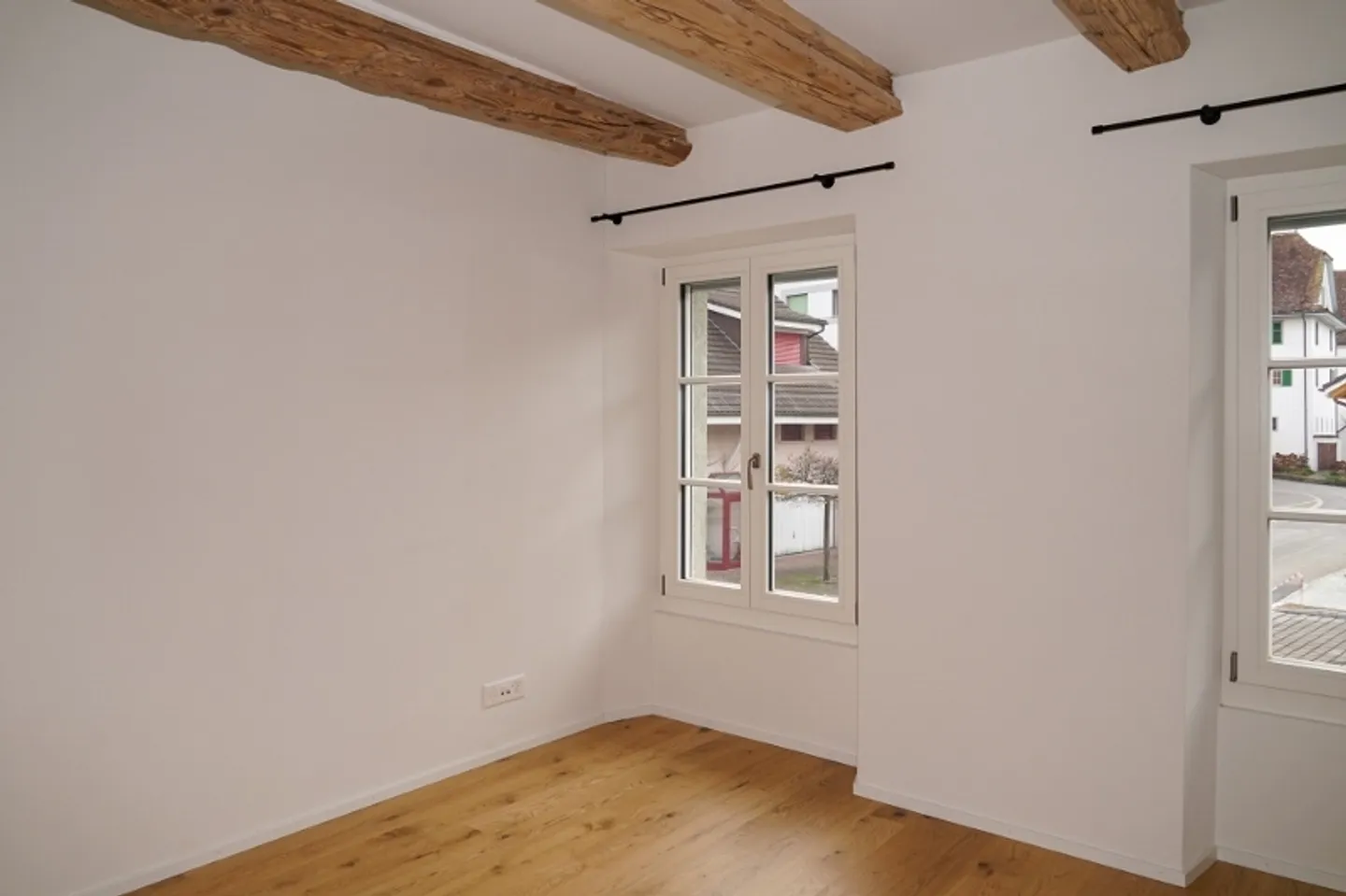 moderne 2.5-Zimmer Wohnung - mit historischem Charme - Foto 1 von 9