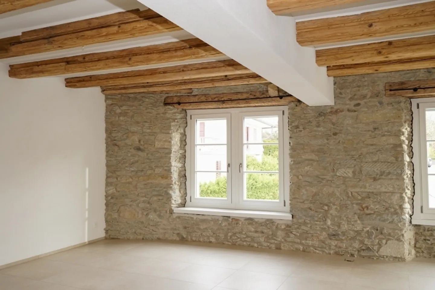 moderne 2.5-Zimmer Wohnung - mit historischem Charme - Foto 5 von 9
