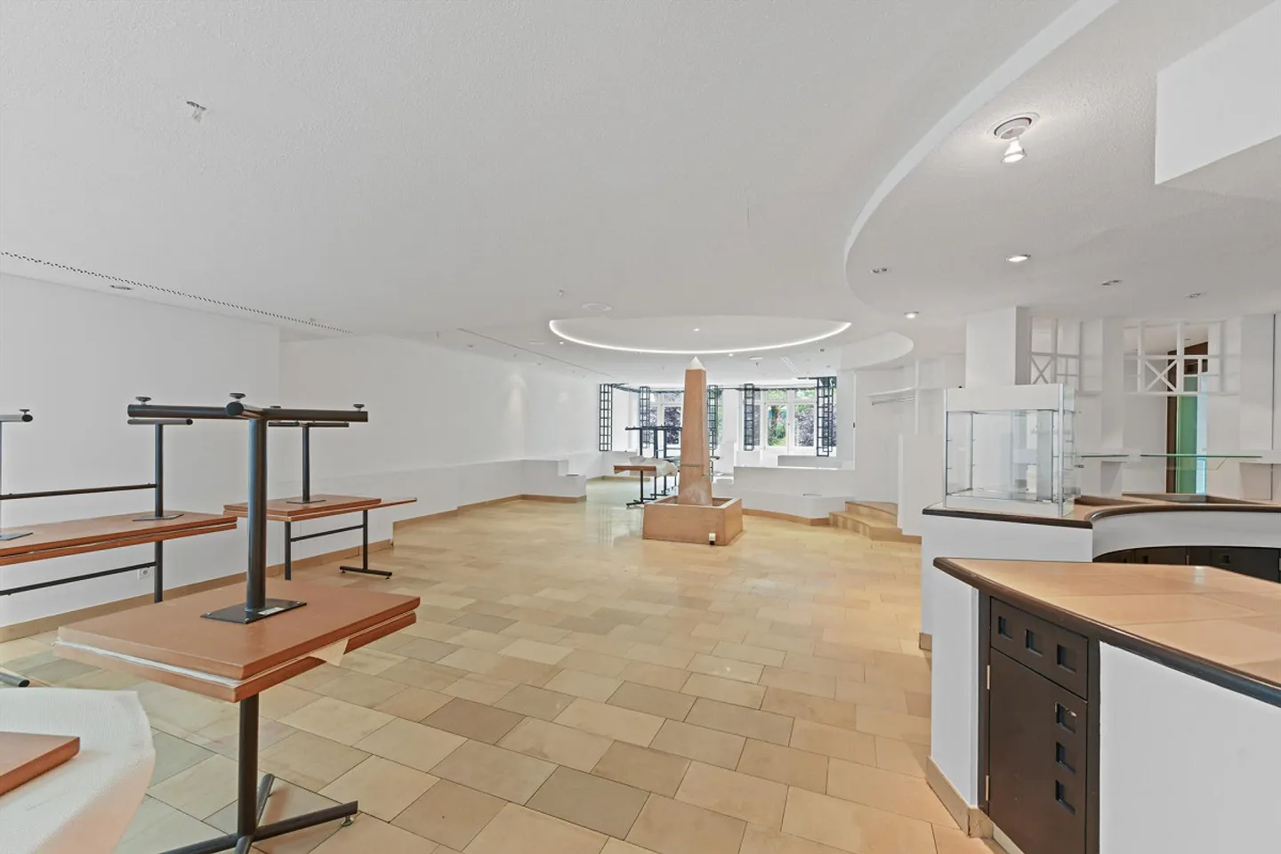 Ristorante con cucina gastro professionale a Herisau (quasi 300 m², 70 posti...) - Foto 8 di 13