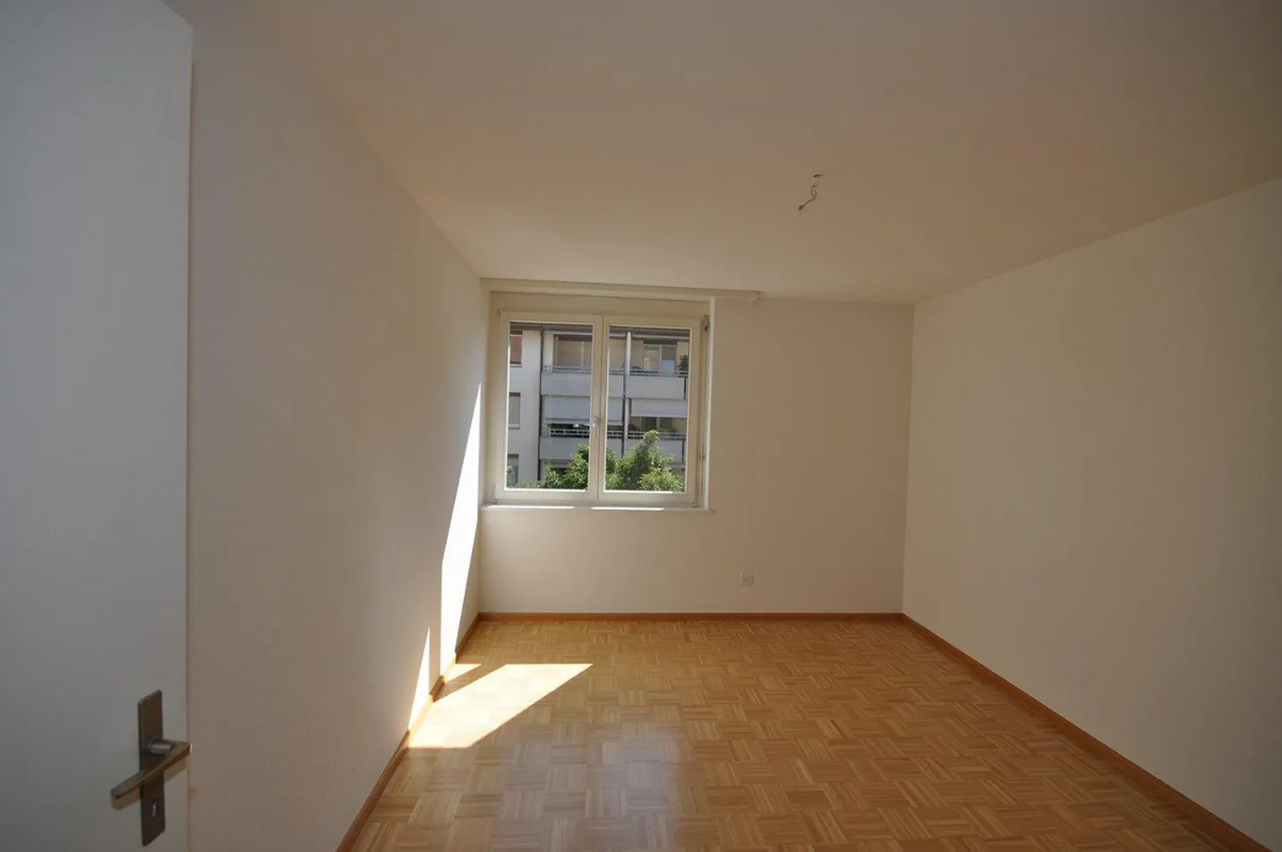 Geräumige Wohnung mit Balkon - Foto 6 von 9