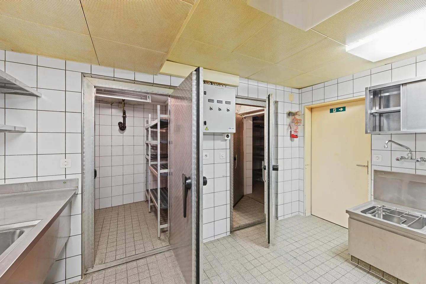 Ristorante con cucina gastro professionale a Herisau (quasi 300 m², 70 posti...) - Foto 13 di 13