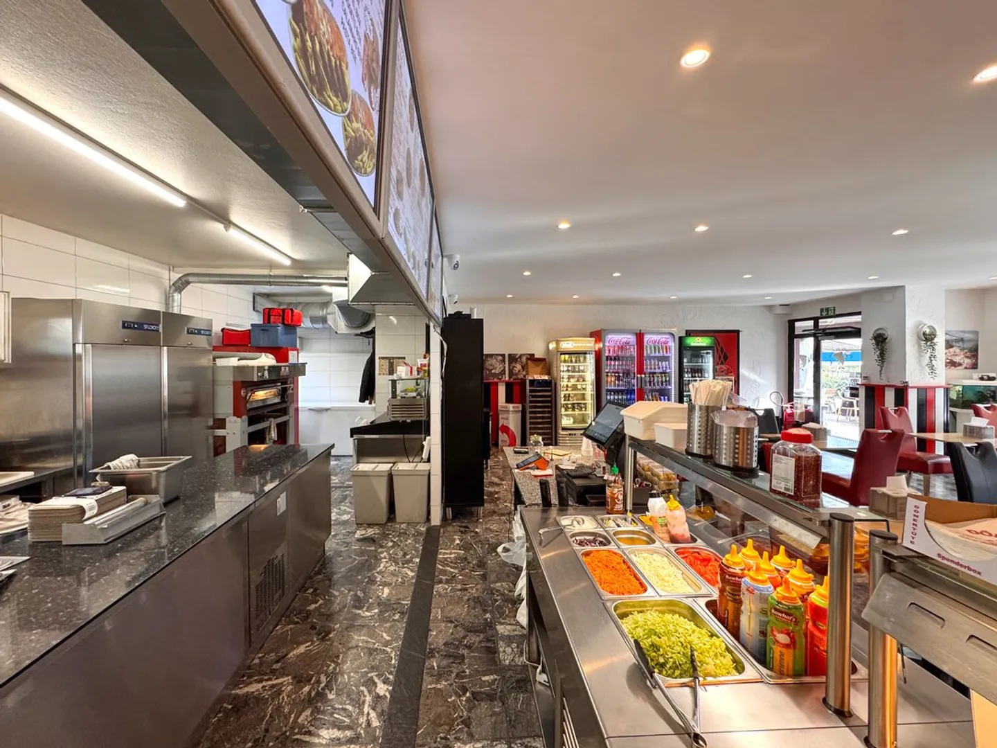 Restaurant pizzeria-kebab in Fully - Yield 6.72% Gross - Photo 3 of 11