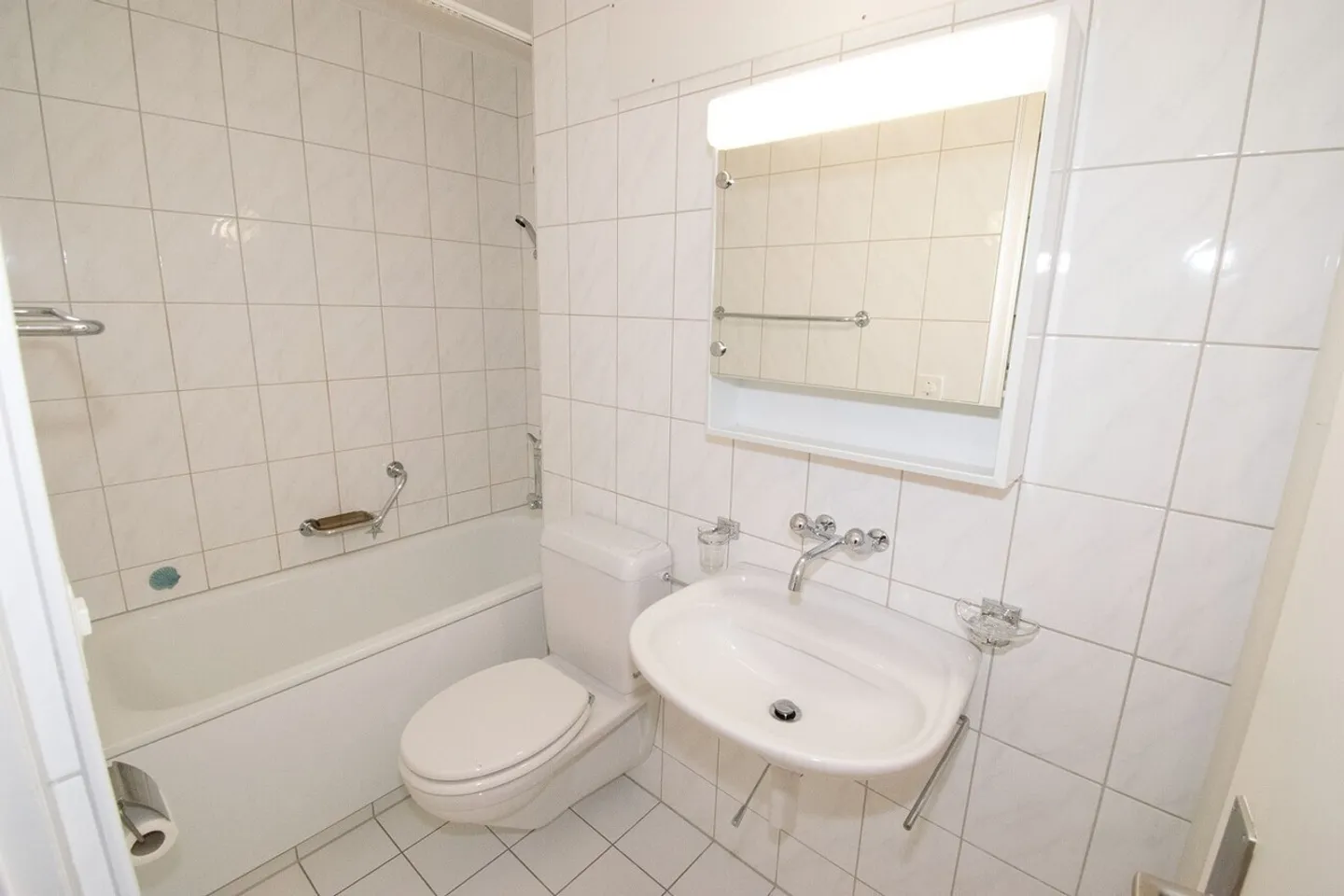 Appartement spacieux 2 pièces - Photo 4 sur 4