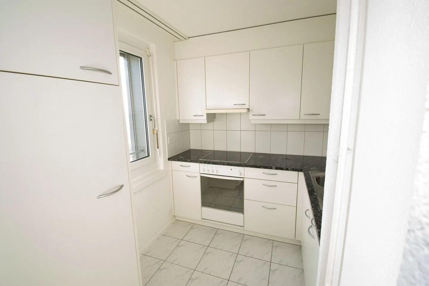 Appartement spacieux 2 pièces - Photo 1 sur 4