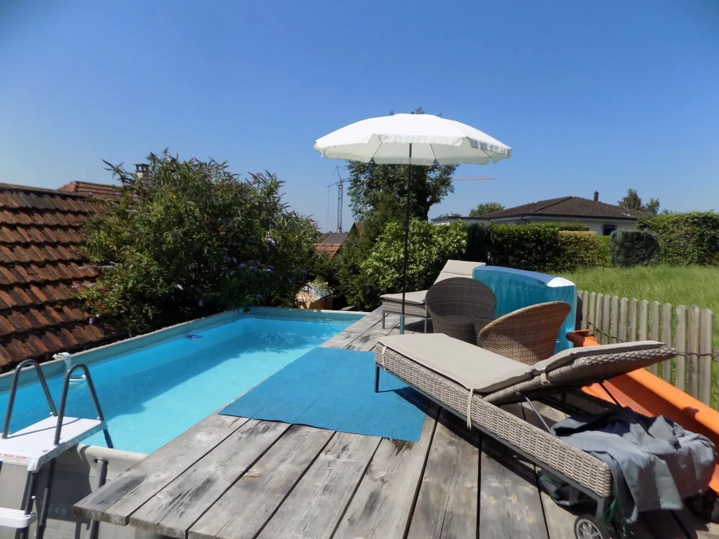 Tolles freistehendes Einfamilienhaus mit Pool in Möhlin - Foto 1 von 13