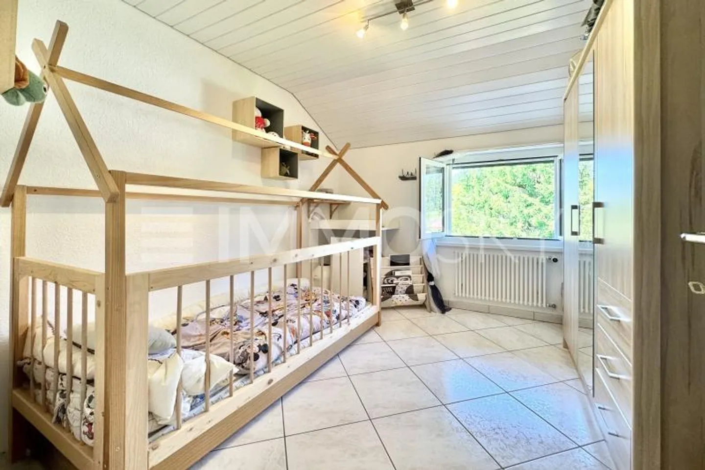 Maison Familiale Spacieuse - Photo 8 sur 13