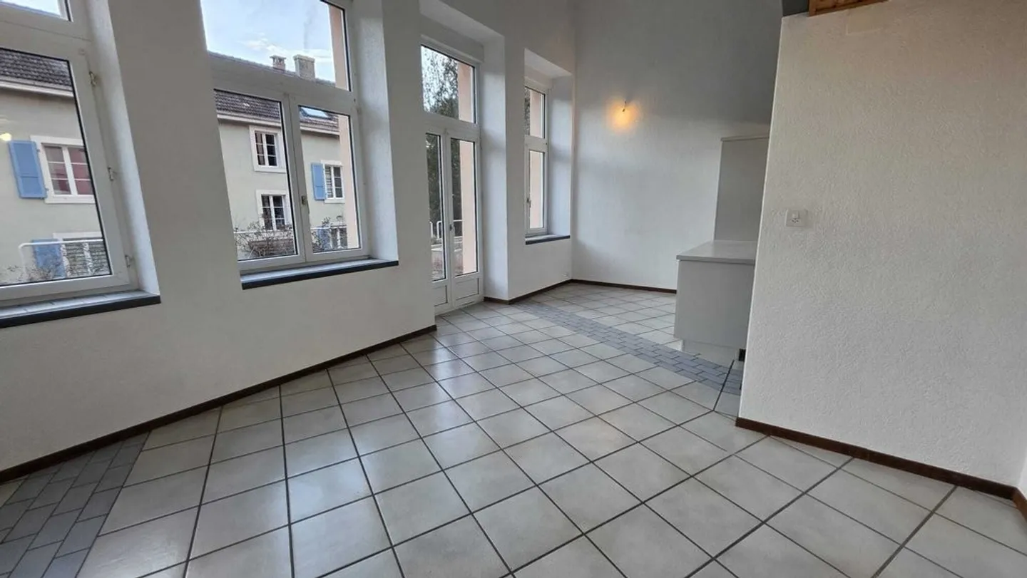 Charmante Doppelstock-Wohnung - Foto 4 von 9