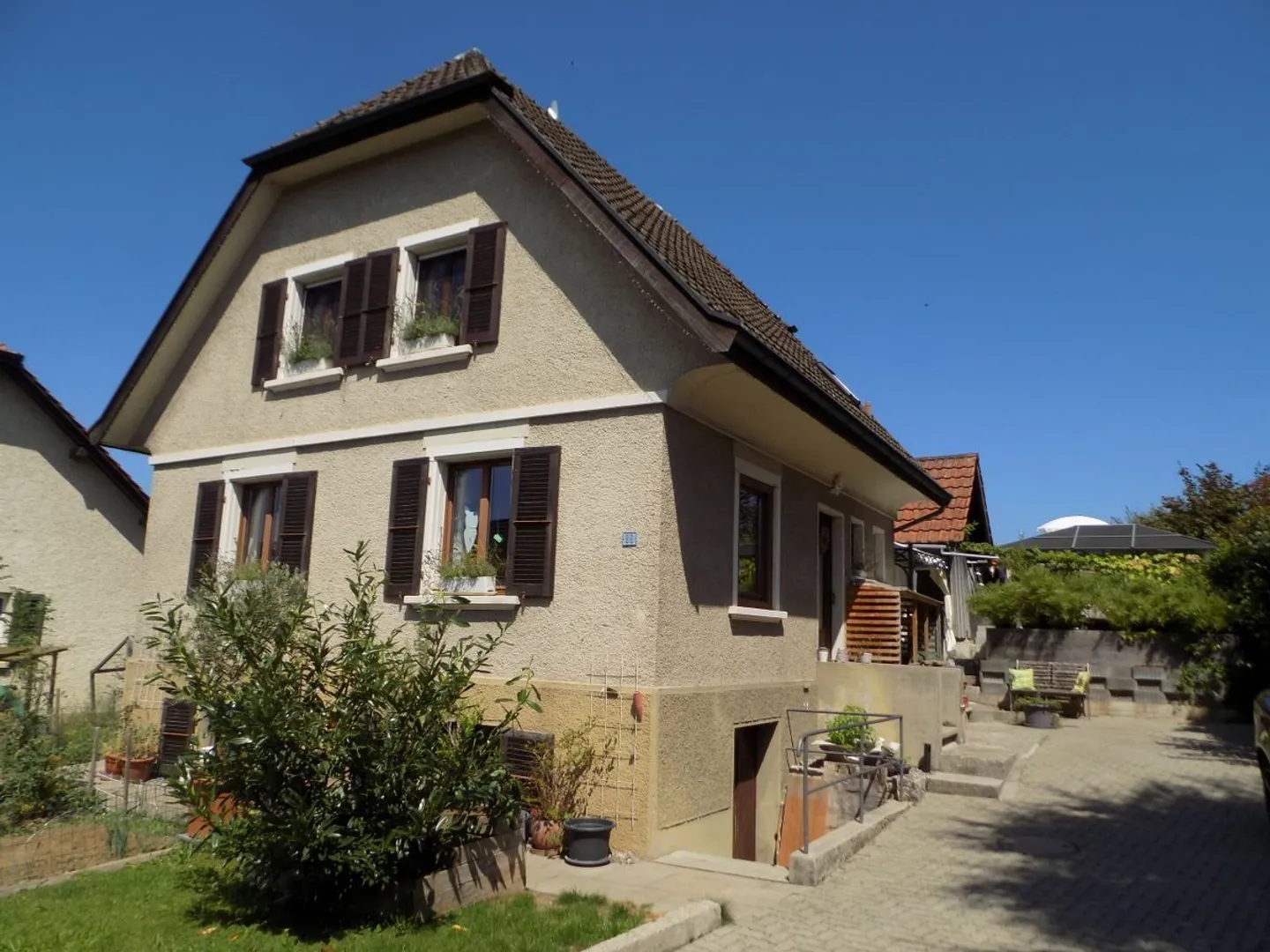 Tolles freistehendes Einfamilienhaus mit Pool in Möhlin - Foto 5 von 13