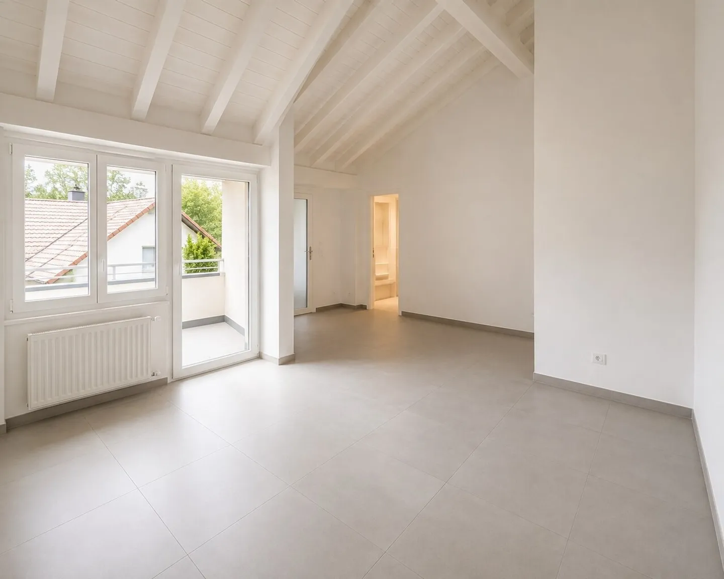 Appartement spacieux en zone verte - Photo 1 sur 6