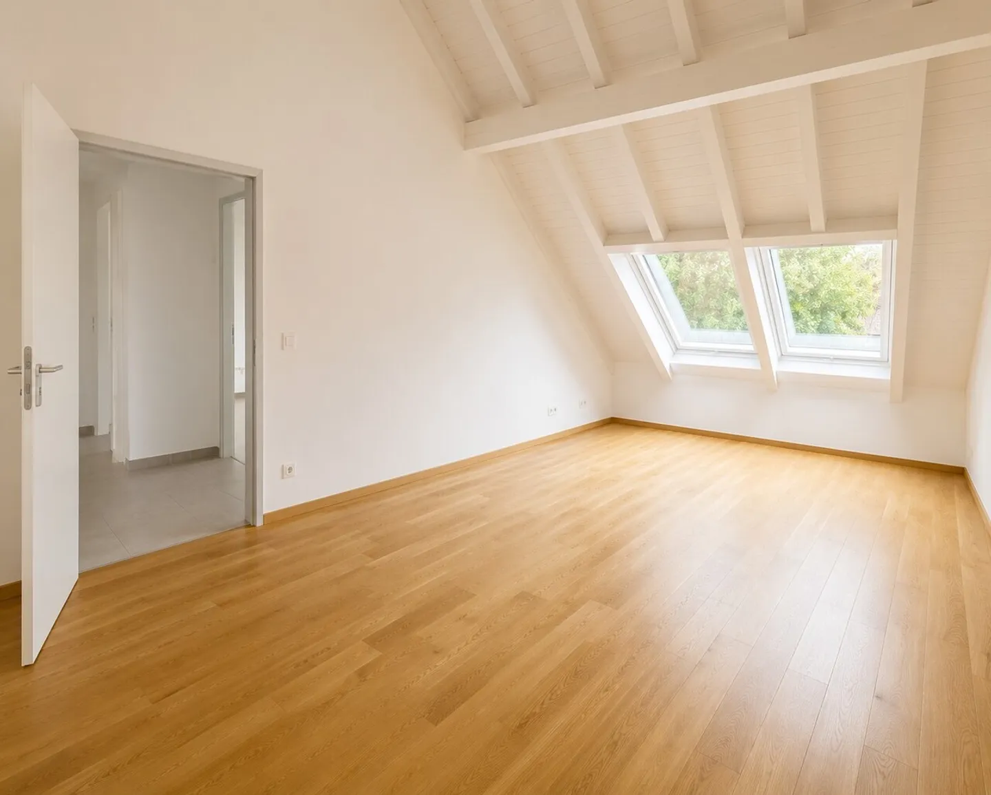 Appartement spacieux en zone verte - Photo 3 sur 6