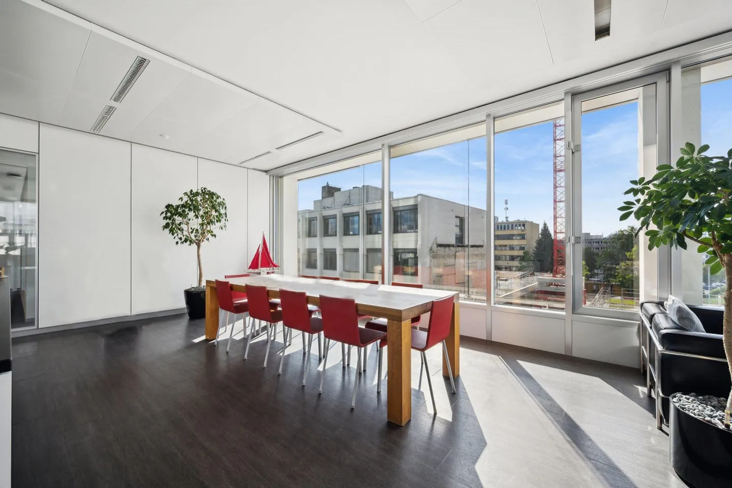 Space for Ideas: Your New Office Space with a Future - Photo 9 of 13