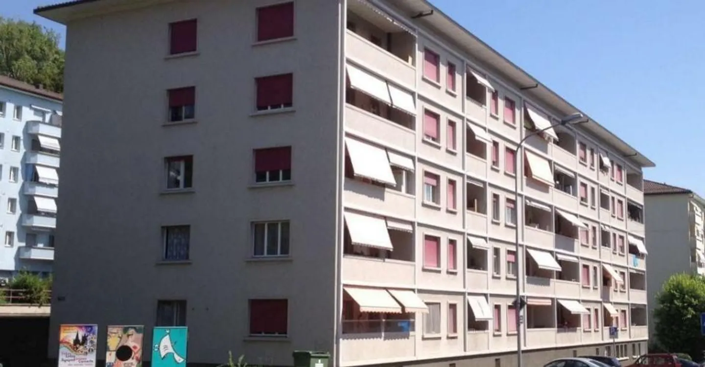 Einen Steinwurf vom Zentrum von Prilly entfernt - Foto 1 von 8