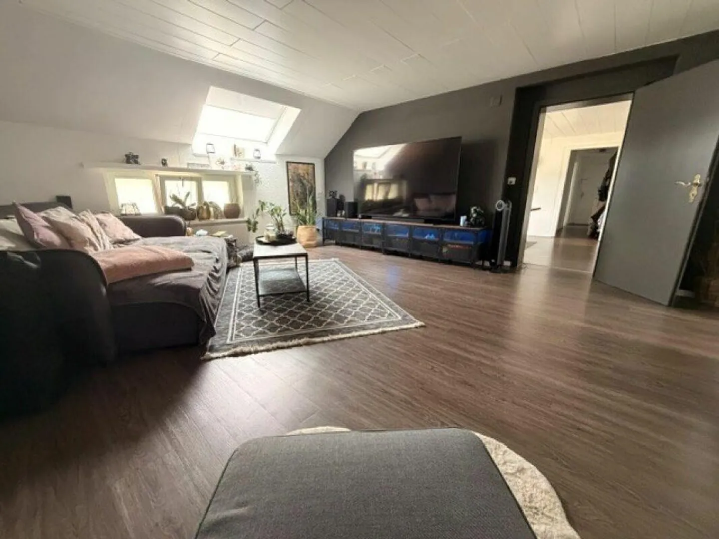 grosszügige 4 Zimmer Wohnung - Foto 4 di 10