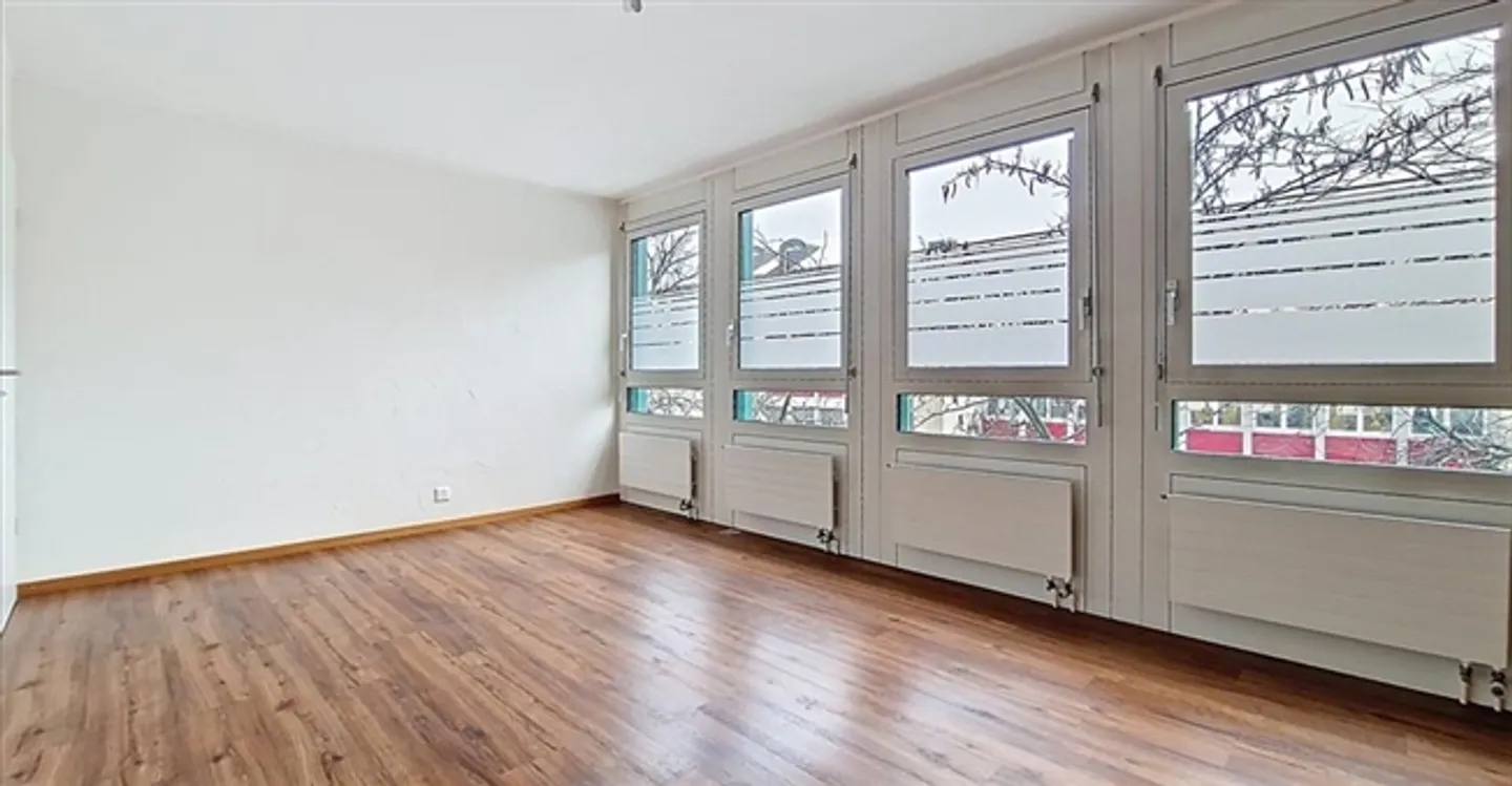 Office 3.5 rooms - Photo 5 of 12