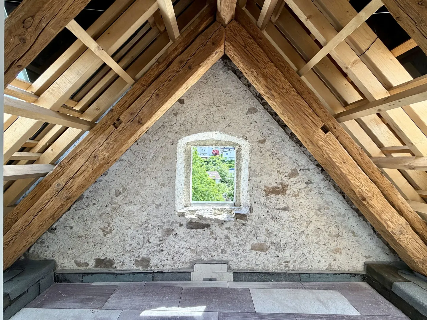 Penthouse design au cœur du village : Vivre dans la verdure avec des connexions parfaites - Photo 10 sur 14