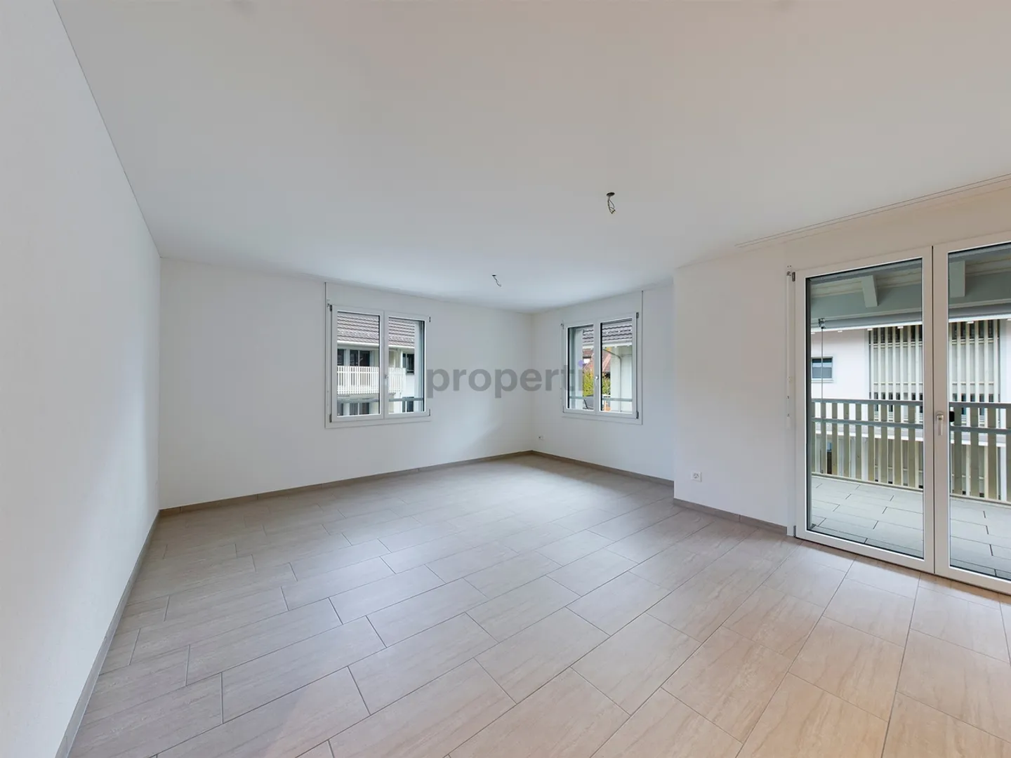 Appartement moderne de 3,5 pièces dans une zone de loisirs à Bauma - Photo 1 sur 10