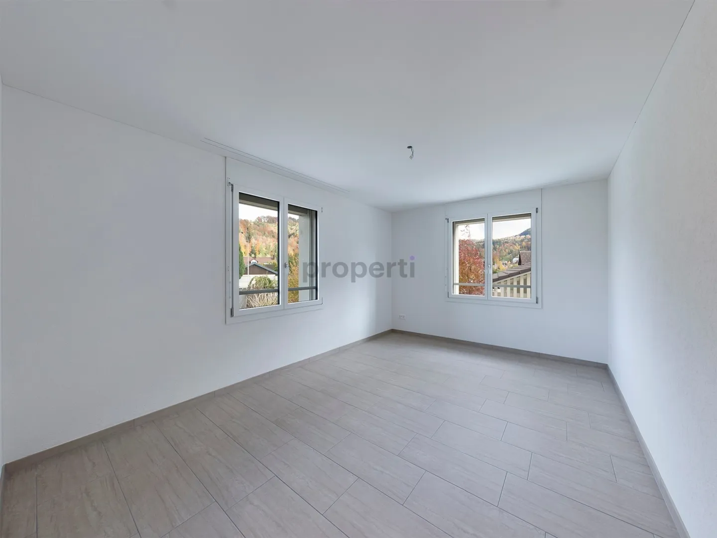 Appartement moderne de 3,5 pièces dans une zone de loisirs à Bauma - Photo 5 sur 10