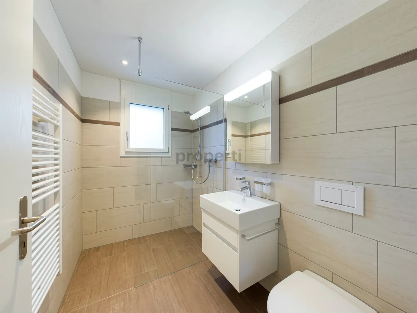 Appartement moderne de 3,5 pièces dans une zone de loisirs à Bauma - Photo 8 sur 10