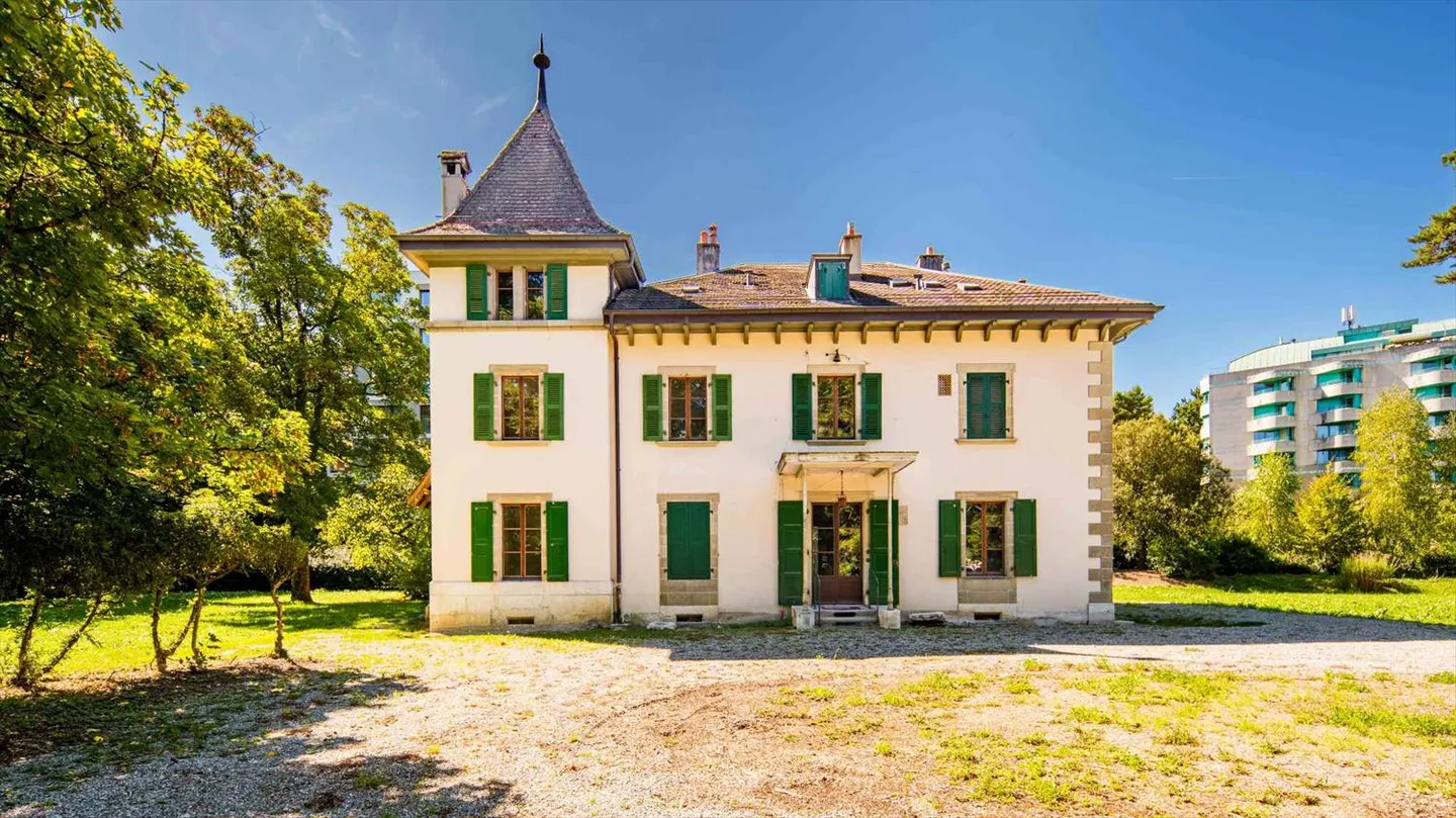 Maison 11 pièces - Photo 3 sur 10