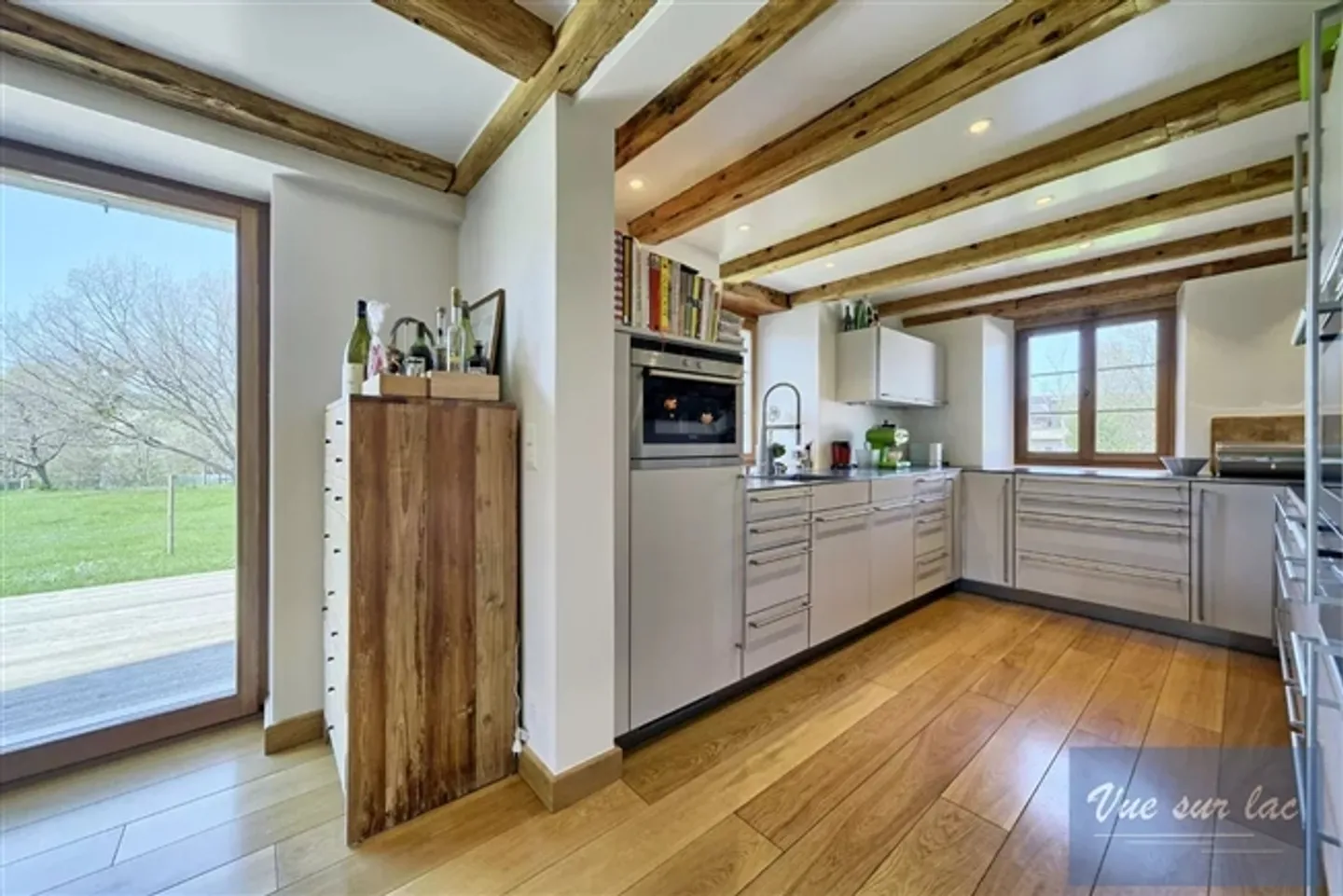 Magnifique ferme rénovée avec 2 boxes à chevaux - Photo 10 sur 20