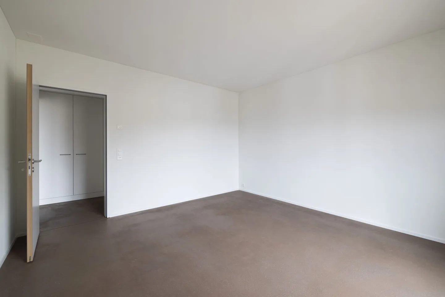 Appartement 2,5 pièces - Photo 2 sur 9