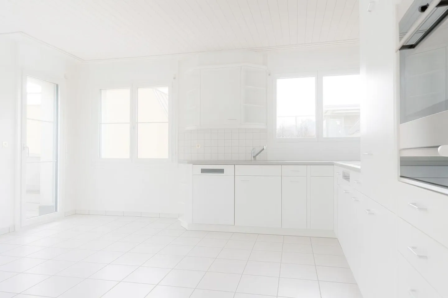 Exklusive 5.5-Zimmer-Attikawohnung - Foto 6 von 10