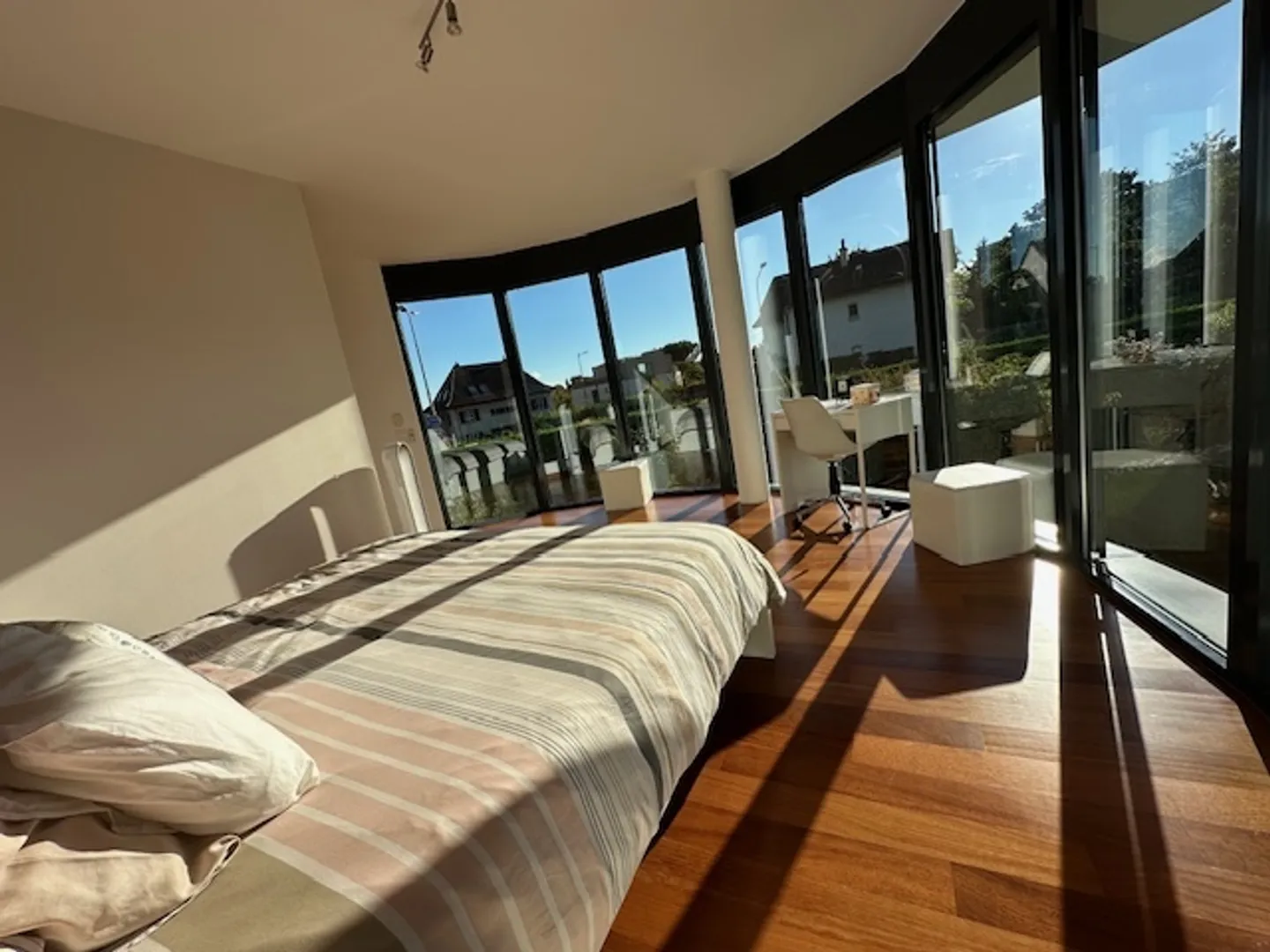 Appartamento in vendita - Foto 5 di 10