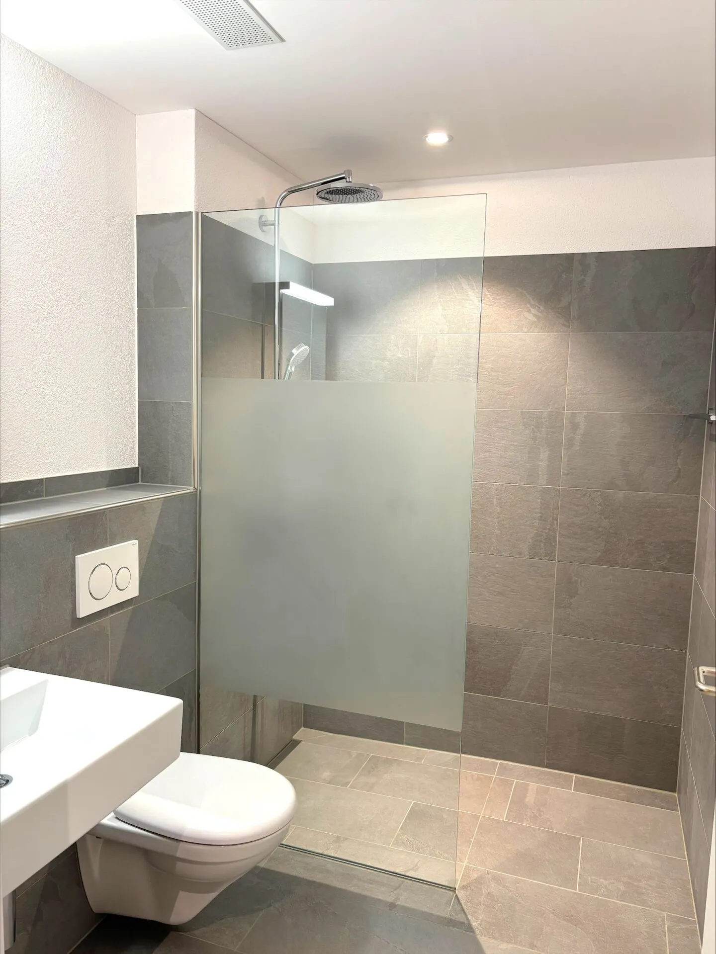 Bellissimo appartamento con terrazza 4 1/2 locali in affitto in standard di proprietà - Foto 6 di 11