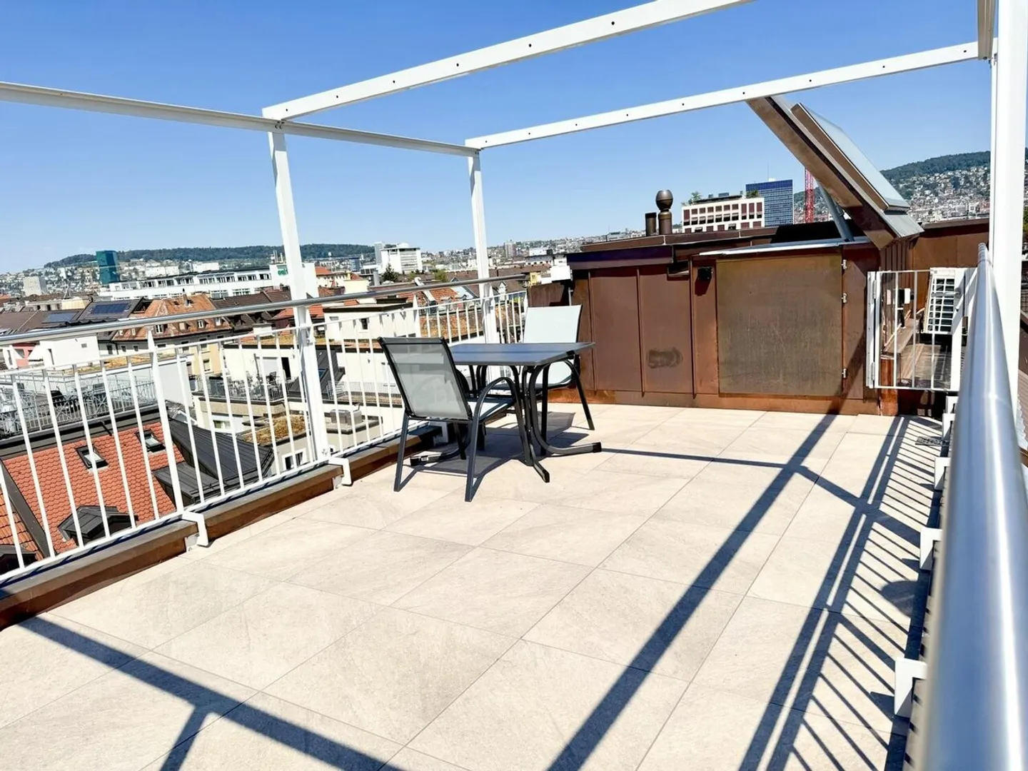 Appartement de luxe avec terrasse - Photo 10 sur 12